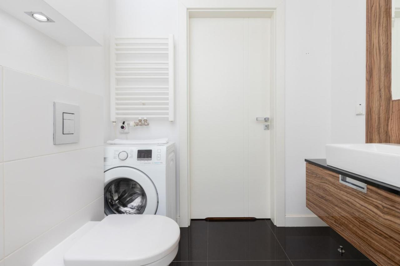Atelier By Renters Apartament