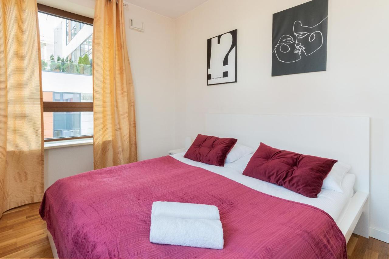 Atelier By Renters Apartament *